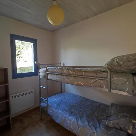 Maison Privée Clôturée, Piscine Hors-sol Et Proissans