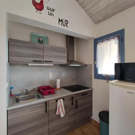 Maison Privee Cloturee, Piscine Hors-sol Et * Proissans