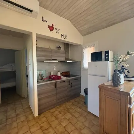 Maison Privée Clôturée, Piscine Hors-sol Et Сasa de vacaciones